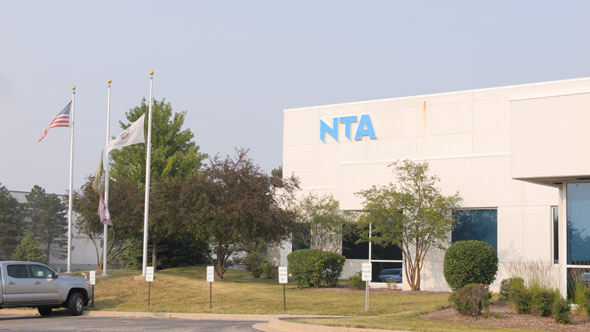 NTA Precision Axle Corporationアメリカ イリノイ州 キャロルストリーム